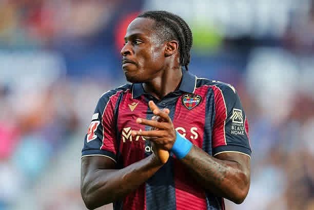 Mercato : le CSKA Moscou passe à l’offensive pour Karl Etta Eyong.