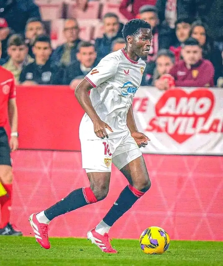 📶 Lions indomptables : Agoumé aurait donné son accord.